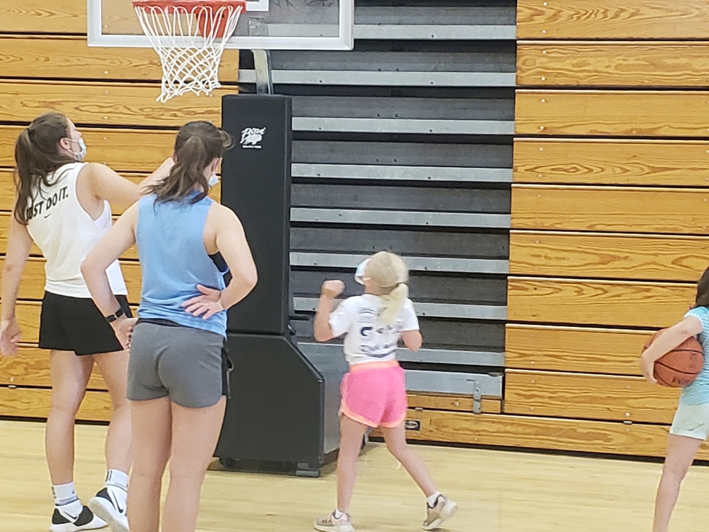 High School Lady Raiders passing on knowledge to the future